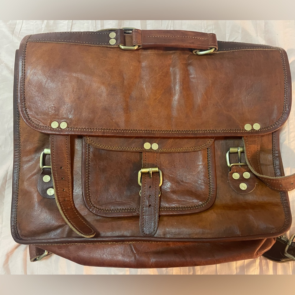 VIDA VIDA Leather Satchel/Cross bag